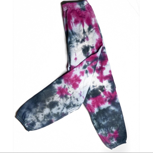 Custom tie dye sweatpant - Picture 2 of 2